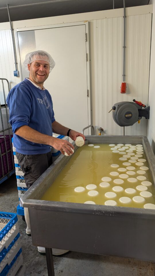 Pxl 20250620 081904624.mp